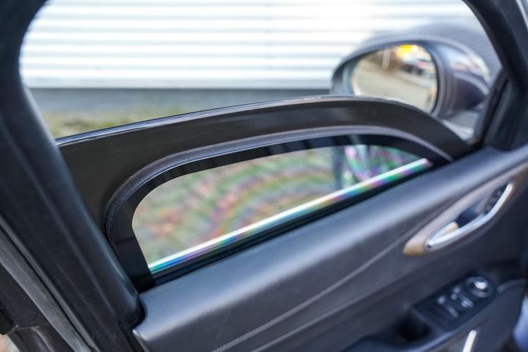 Kogelwerende diplomatenauto nu te koop als occasion in Nederland