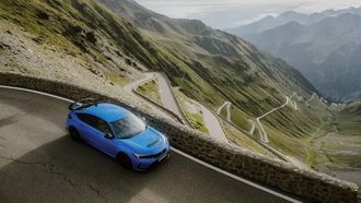 Honda Civic Type R roadtrip Europa routes