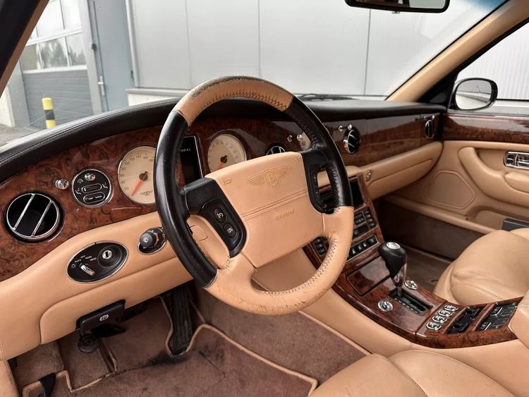 Chique Bentley kost als youngtimer-occasion fractie van nieuwprijs