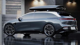 Zeekr 007 stationwagen station touring estate ev elektrische auto