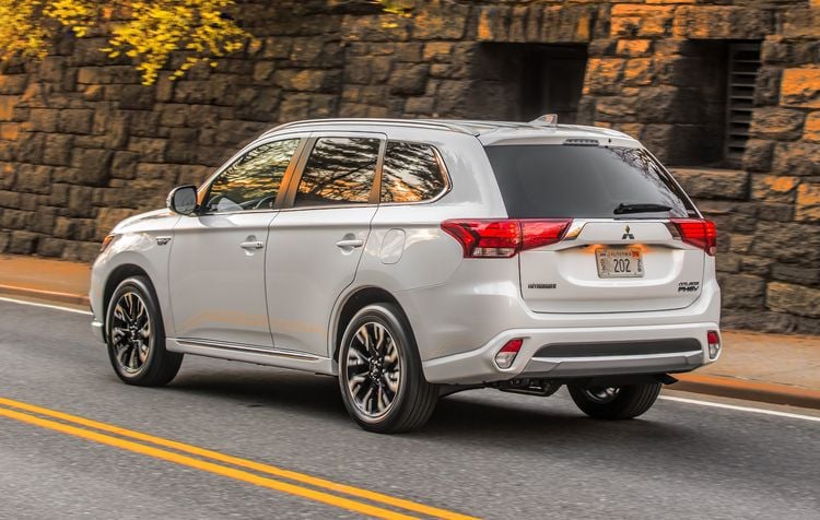 Mitsubishi Outlander PHEV occasion SUV plug-in hybride