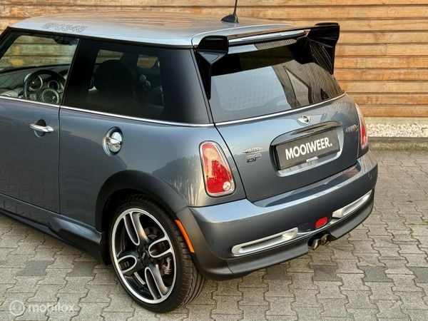 Exclusieve Mini is ideale sportieve occasion als je geen vrienden hebt