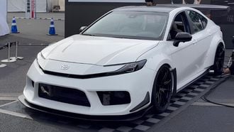 Zo klinkt Toyota’s 700 pk sterke ‘zevencilinder’ Camry
