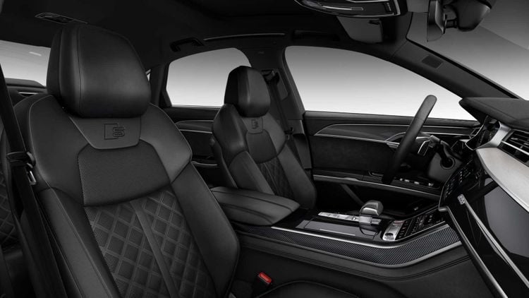 Audi S8 interieur