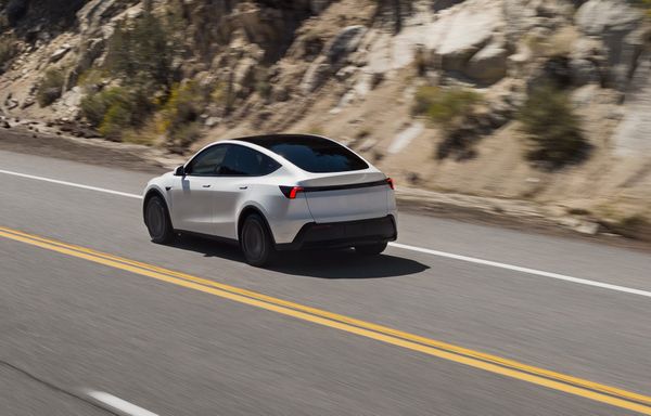 Tesla komt ineens met allergoedkoopste Model Y ooit
