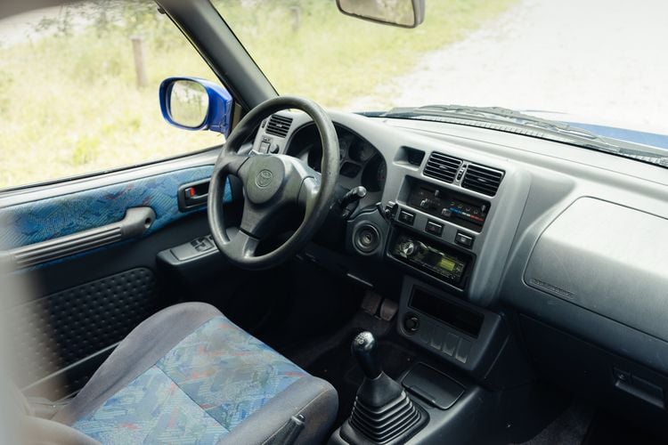 Deze vergeten serieuze 4x4 koop je al voor 4.000 euro en blijkt een oerdegelijke occasion