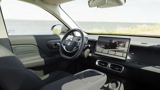 Interieur van de Leapmotor B10 duurtester