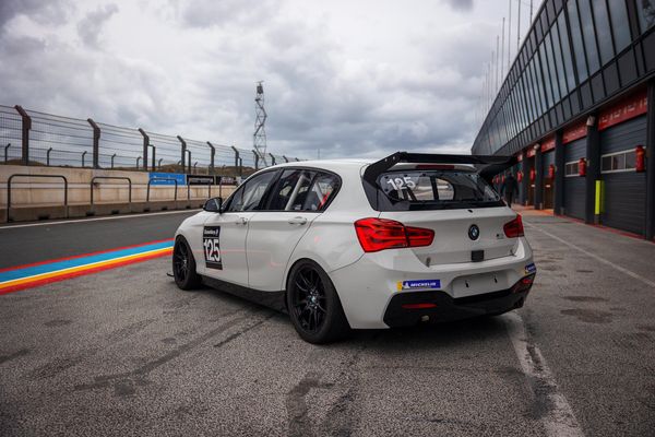 BMW M 125i DayVtec