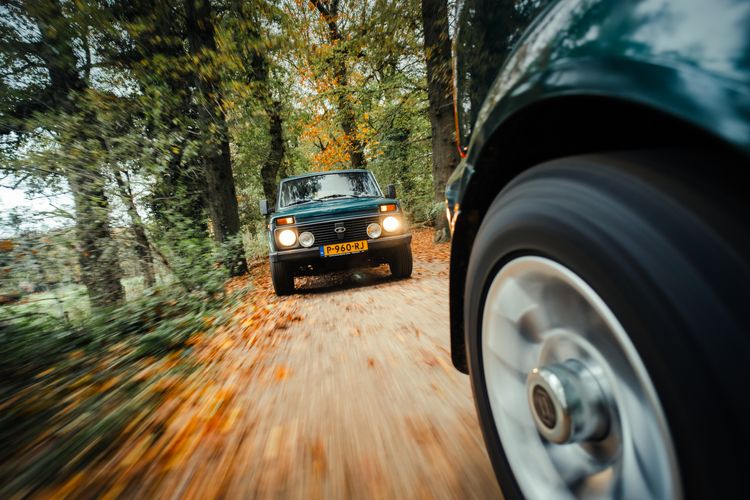 Lada Niva Suzuki Jimny offroaders terreinwagens offroad occasion occasions