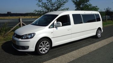 Verlengde Volkswagen Caddy camper EK halve finale occasion