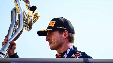 2023-09-03 16:58:21 First placed Red Bull Racing's Dutch driver Max Verstappen celebrates with his trophy on the podium after the Italian Formula One Grand Prix race at Autodromo Nazionale Monza circuit, in Monza on September 3, 2023. Max Verstappen won a record-breaking 10th straight Formula One race on September 3, 2023, after coming out on top at the Italian Grand Prix in a Red Bull one-two at Monza.
Ben Stansall / AFP