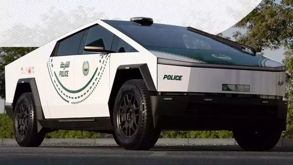 Lelijkste politieauto in dubai is de Tesla Cybertruck