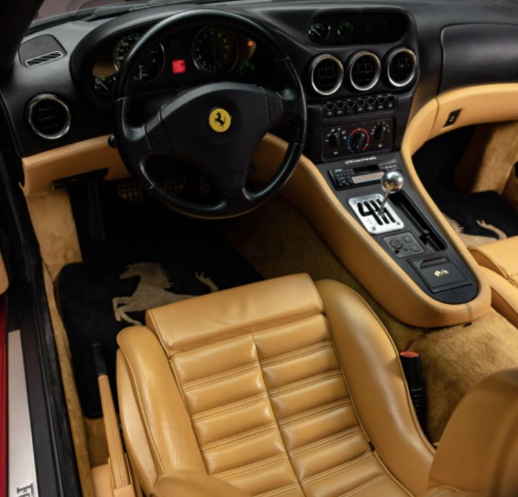 Ferrari 550 Maranello Michael Jordan NBA basketbal Chicago Bulls veiling geveild duur auto