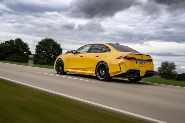 Absurd zware BMW M5 wordt toch een succes