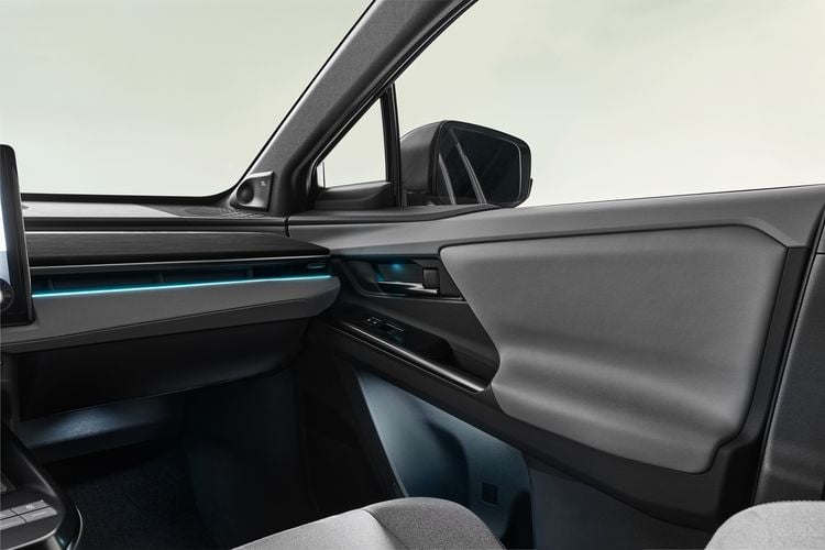 Toyota C-HR+
