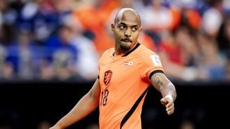 BMW E30 BMW 320is Donyell Malen voetbal voetballer profvoetballer Oranje Nederlands elftal WK autocollectie