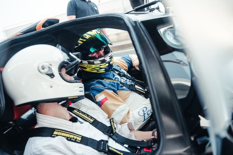 Praga Bohema hypercar test rijtest Autovisie