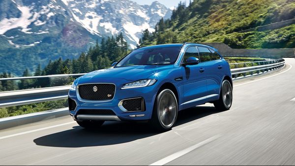 performance-suv-jaguar-f-pace-s-1