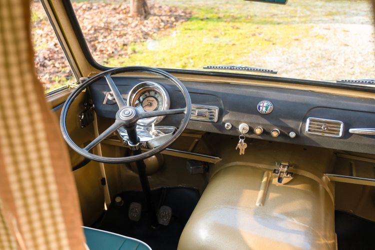 Alfa Romeo camper