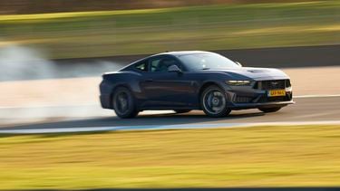 Ford Mustang Dark Horse Autovisie Supertest