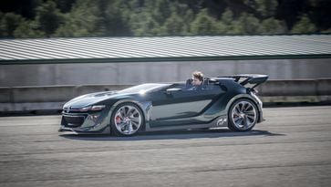 Volkswagen GTI Roadster Vision Gran Turismo conceptcar concept car influencer Pieter Valley