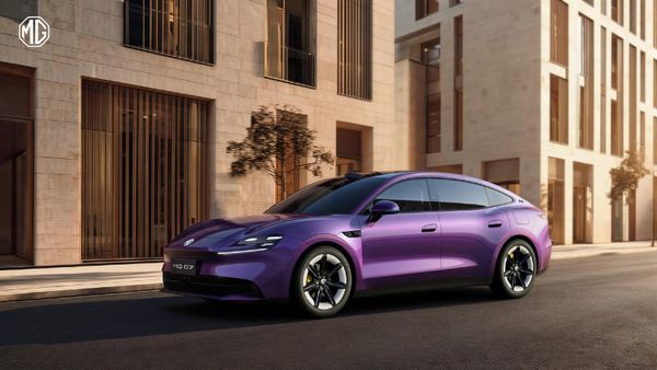 Porsche-design voor 25.000 euro: MG 07 lijkt op Taycan, maar heeft wél een brandstofmotor