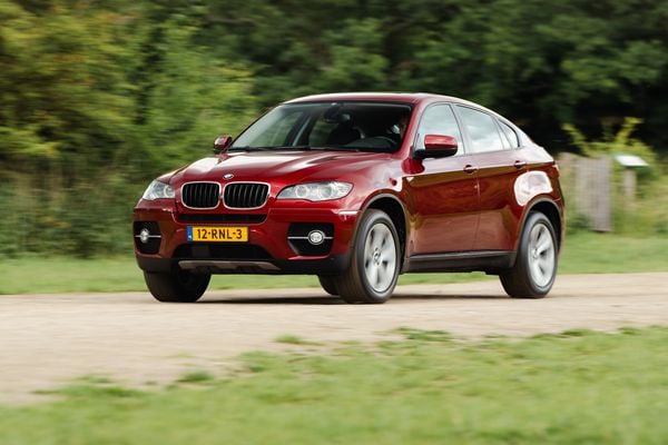 Luxe BMW-SUV schreef 85 procent af en is nu een betaalbare occasion, BMW X6