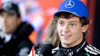 ZANDVOORT - Andrea Kimi Antonelli (Mercedes) praat met de pers na afloop van de sprintrace, voorafgaand aan de F1 Grand Prix van Nederland op het Circuit van Zandvoort. SANDER KONING / ANP