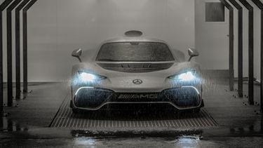 mercedes-amg one prijs onderhoud motorkap wiel Gercollector