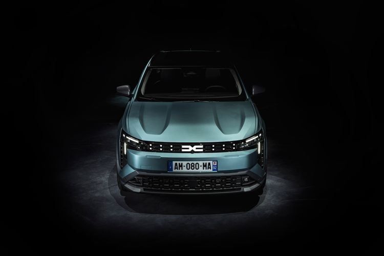 Dacia Striker