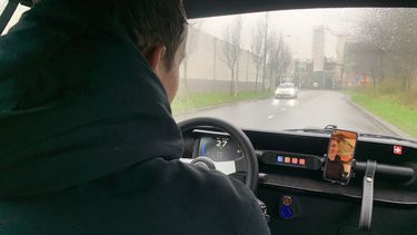 Videobellen tijdens rijden