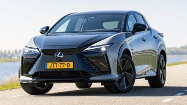 Duurtest Lexus RZ 550e: hoe presteert hij op een rit van 738 kilometer?