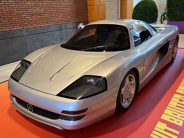 Mercedes C112