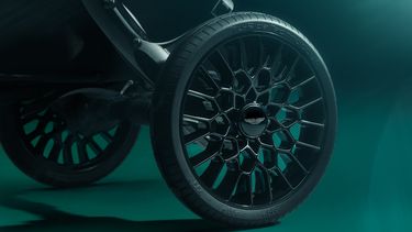 De kinderwagen van Aston Martin en egg