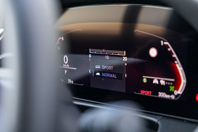 Digitaal instrumentarium van de Mazda CX-5