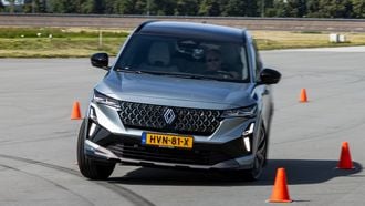 Renault Espace tijdens de uitwijkproef