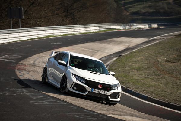 Honda Civic Type R Nurburgring - Autovisie.nl