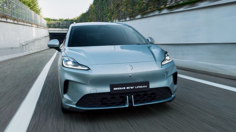 Ruim, een 'superaccu' en 24.000 euro: Is de MG4 Urban jouw volgende auto?