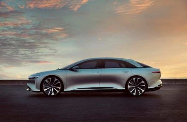 lucid-motors-air-10000