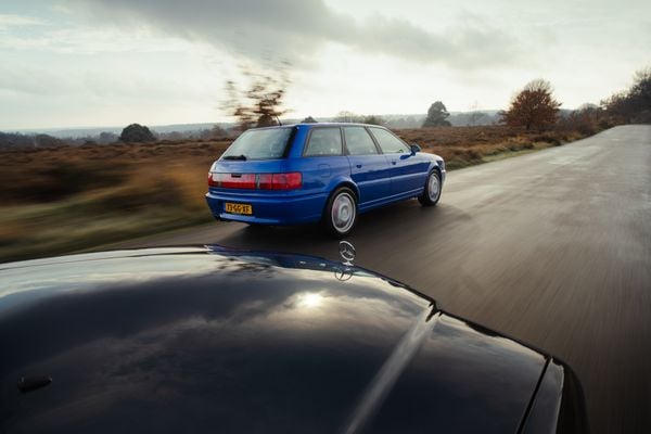 Audi RS2