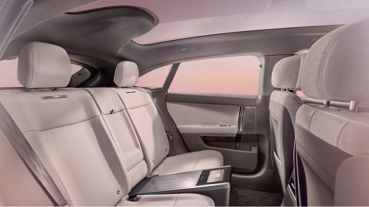 Nieuwe Range Rover is niet wat het lijkt: GT blijkt voorproefje op schokkerende Jaguar
