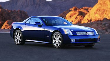 Cadillac XLR occasion tweedehands auto GT grand tourer