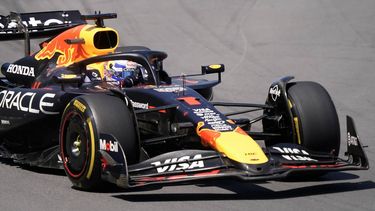 Red Bull Racing's Dutch driver Max Verstappen races during the 2025 Formula 1 Grand Prix du Canada at Circuit Gilles-Villeneuve in Montreal, Canada, on June 15, 2025.  
Geoff Robins / AFP