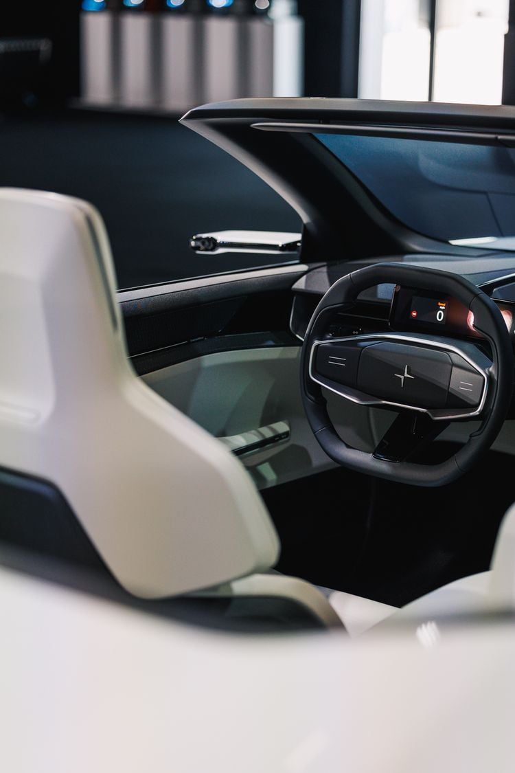 Polestar 6