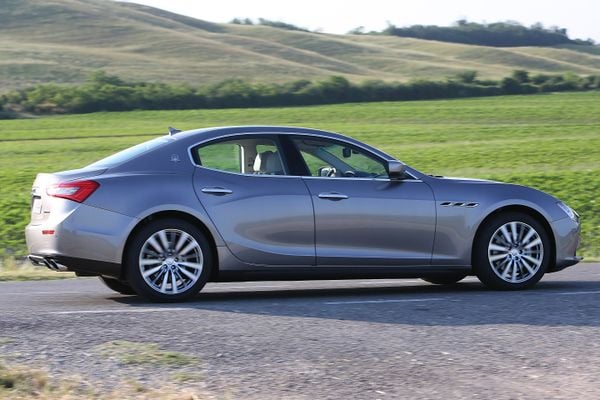 Illya B&B Vol Liefde BB Vol Liefde Maserati Ghibli occasion tweedehands auto