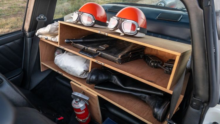 Nederlandse politie-Porsches nu te koop voor meer dan 100.000 euro: hier kun je ze vinden