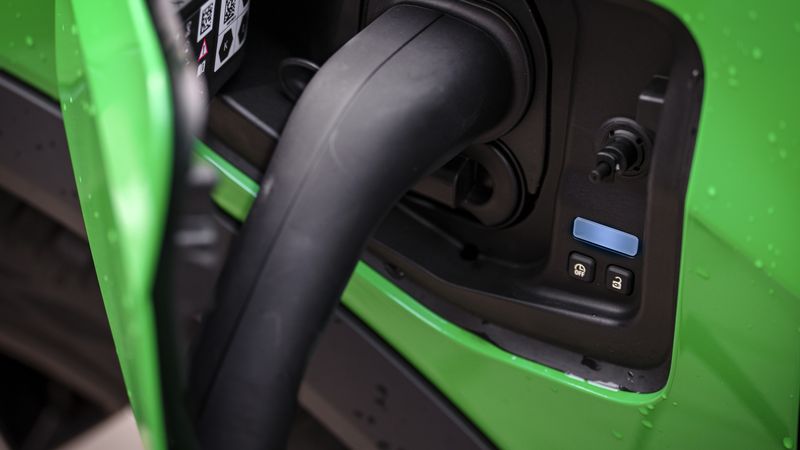 Robin Berg MyWheels We Drive Solar Renault 5 bidirectioneel laden EV elektrische auto stroomnetwerk elektriciteitsnet