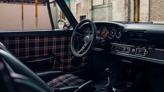 Porsche 911 964 The Berlin Commission Singer Vehicle Designs occasion duurste auto van Marktplaats