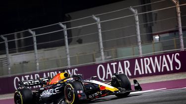 2023-10-07 20:35:42 QATAR - Max Verstappen (Red Bull Racing) tijdens de sprintrace voorafgaand aan de Formule 1 Grand Prix op het Lusail International Circuit in Qatar. ANP SEM VAN DER WAL