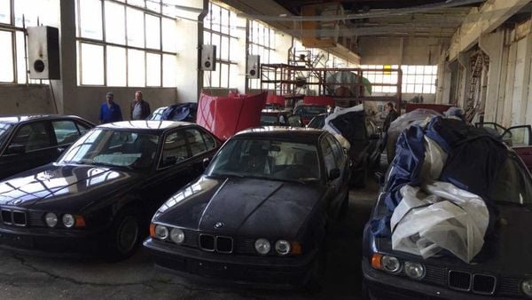 brand-new-bmw-5-series-e34-discovered-in-bulgaria-7